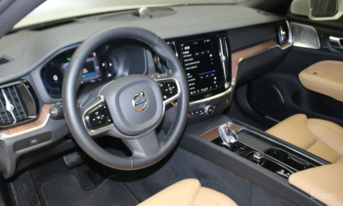 Volvo S60 2019 B5 Ultimate Bright