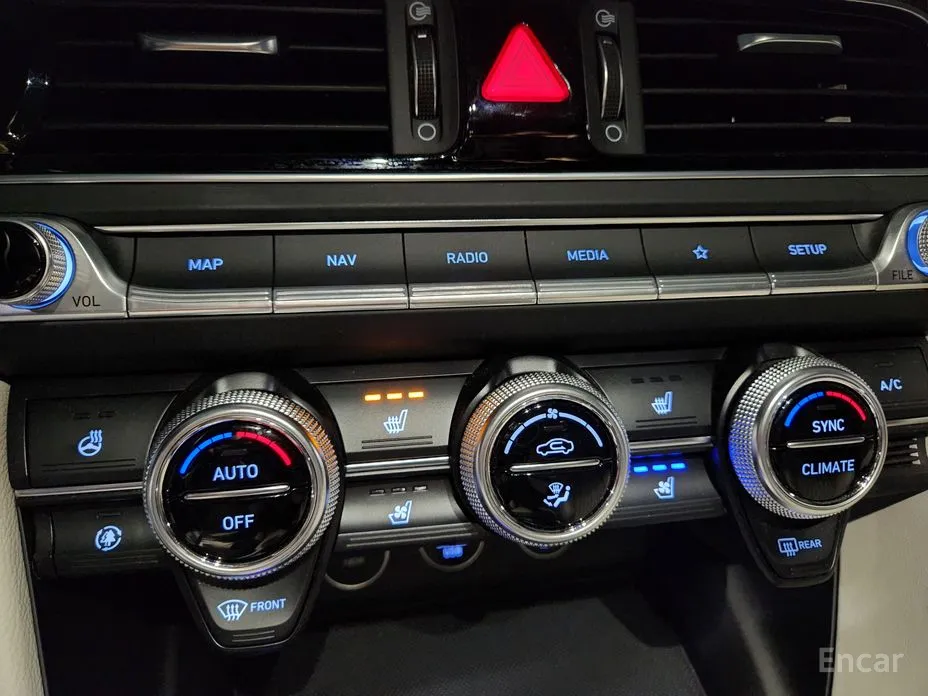 Genesis G70 2022 Gasoline 2.0T 4WD