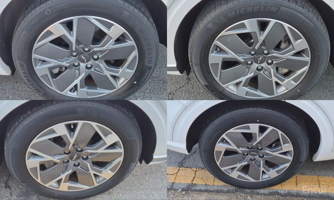 Genesis GV70 2022 e-AWD