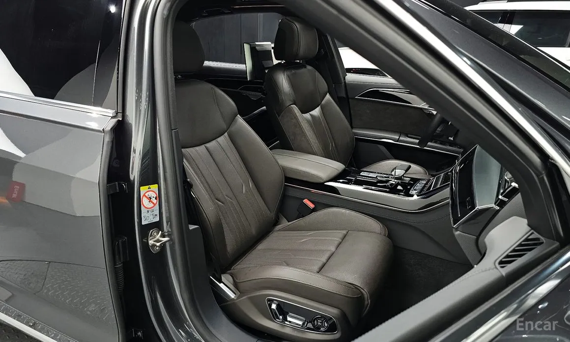 Audi A8 2018 55 TFSI Quattro LWB