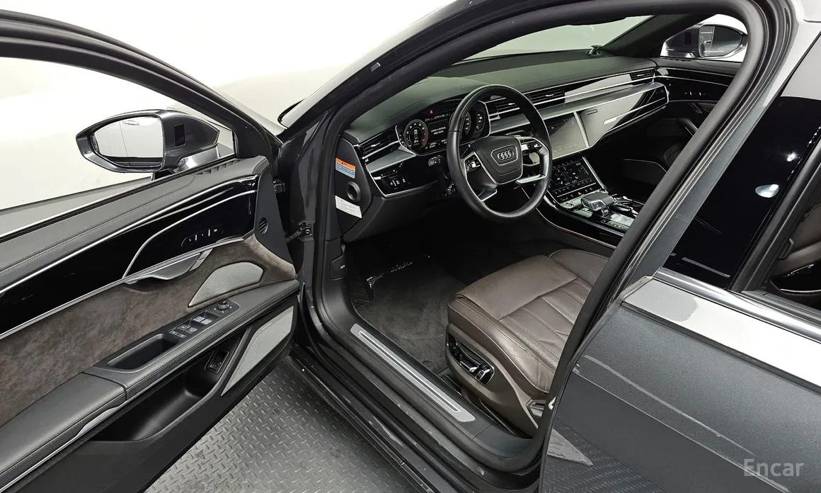 Audi A8 2018 55 TFSI Quattro LWB