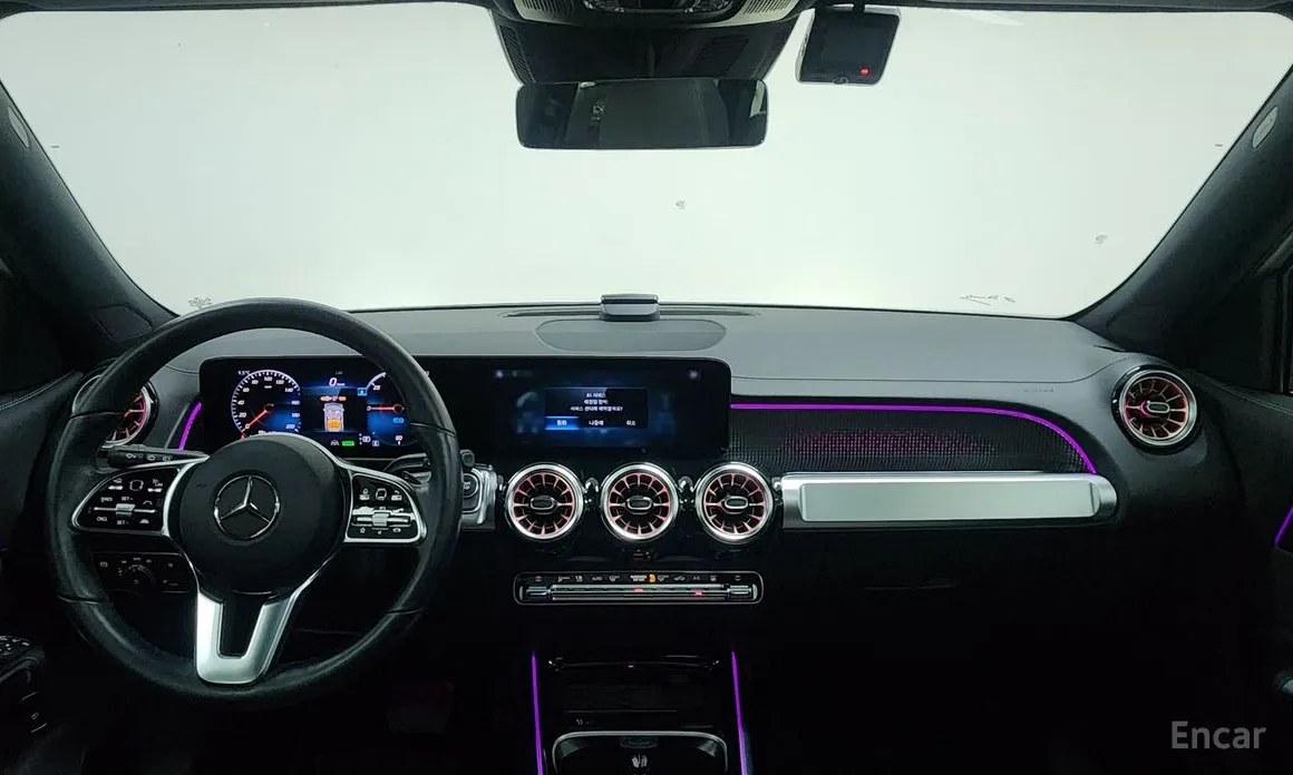 Mercedes-Benz EQB 2022 EQB300 4MATIC