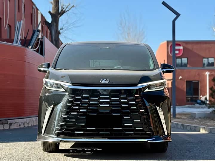 Lexus LM 2025 2025款 500h 六座尊崇版