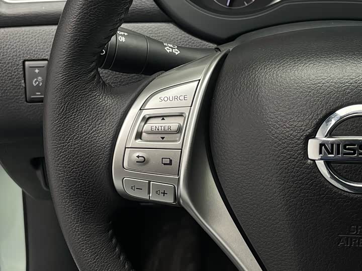 Nissan Tiida 2024 2024款 1.6L CVT智行版