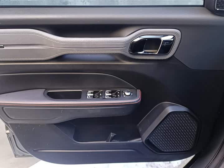 Geely Cowboy 2025 2025款 1.5TD 趣野版