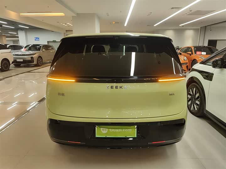 Zeekr Mix 2025 2025款 长续航智驾版