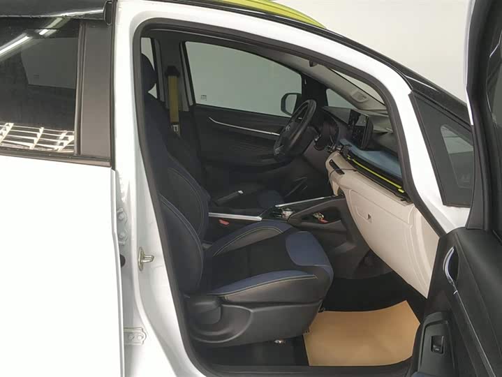 Geely Geometry EX3 2021 2021款 功夫牛牛