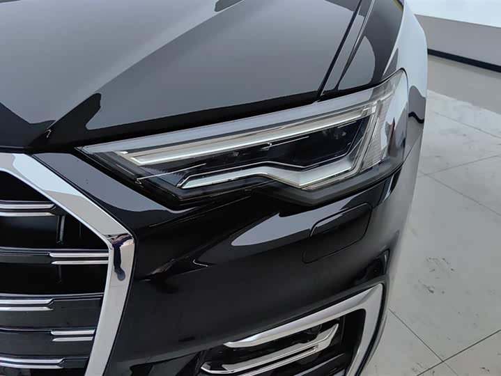 Audi A6L 2025 2025款 45 TFSI 臻选动感型