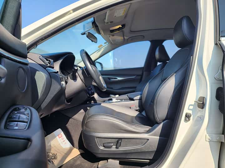 Infiniti QX50 2020 2020款 2.0T 两驱菁英版