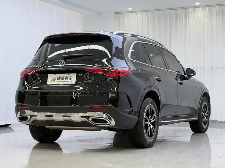 Mercedes-Benz GLC-Class 2025 2025款 改款 GLC 260 L 4MATIC 豪华型