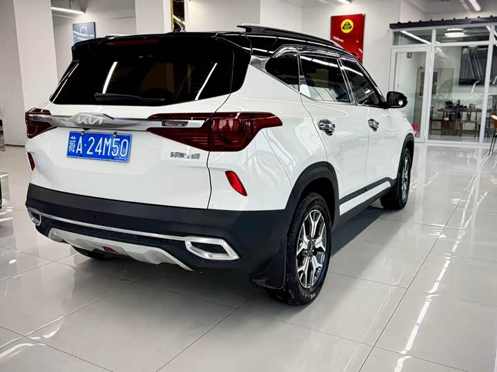 Kia KX3 2021 2021款 1.5L CVT潮流版