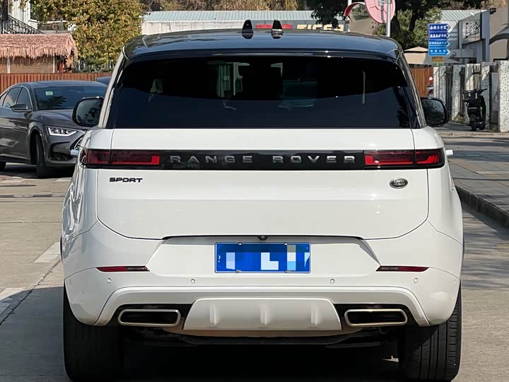 Land Rover Range Rover Sport 2024 2024款 400PS Dynamic SE