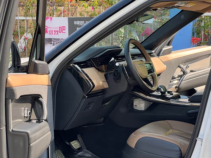 Land Rover Range Rover Sport 2024 2024款 400PS Dynamic SE