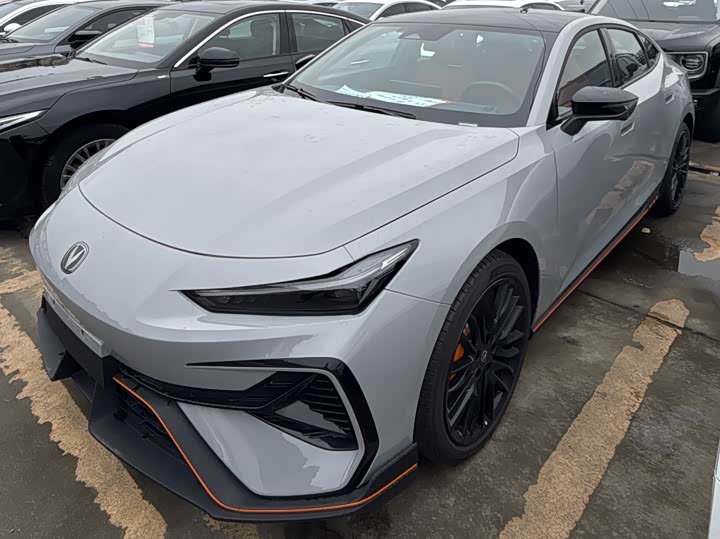 Changan UNI-V 2025 2025款 第三代 1.5T 500Bar尊贵型