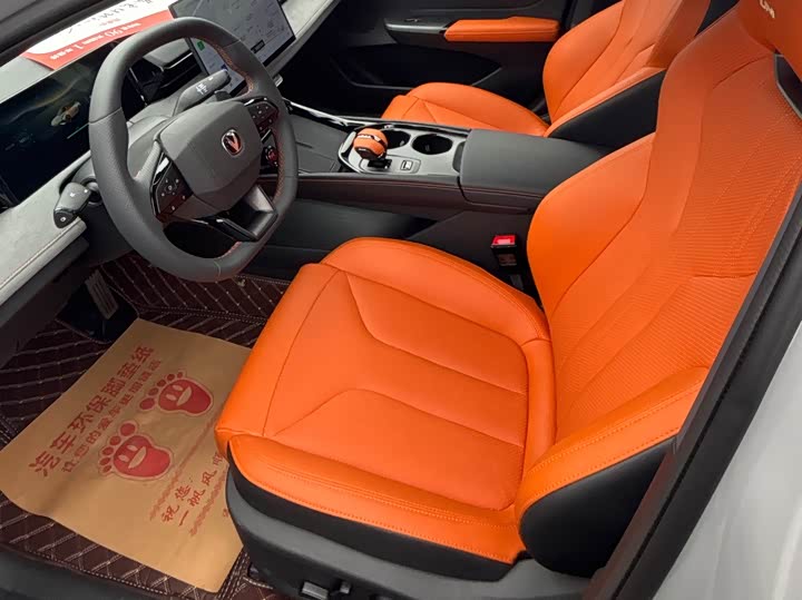 Changan UNI-V 2025 2025款 第三代 1.5T 500Bar尊贵型