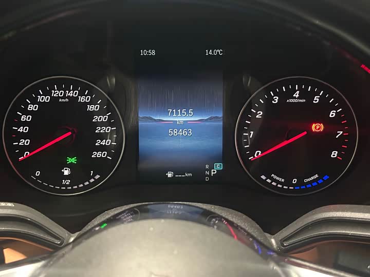 Mercedes-Benz Vito 2024 2024款 2.0T 商务版 7座