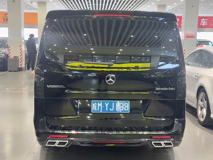 Mercedes-Benz Vito 2024 2024款 2.0T 商务版 7座