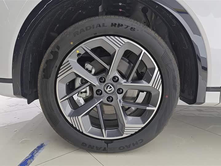 Changan CS75 Plus 2025 2025款 第四代 1.5T 新蓝鲸 智慧尊享型