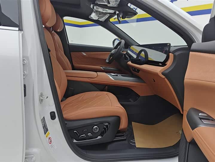 Changan CS75 Plus 2025 2025款 第四代 1.5T 新蓝鲸 智慧尊享型