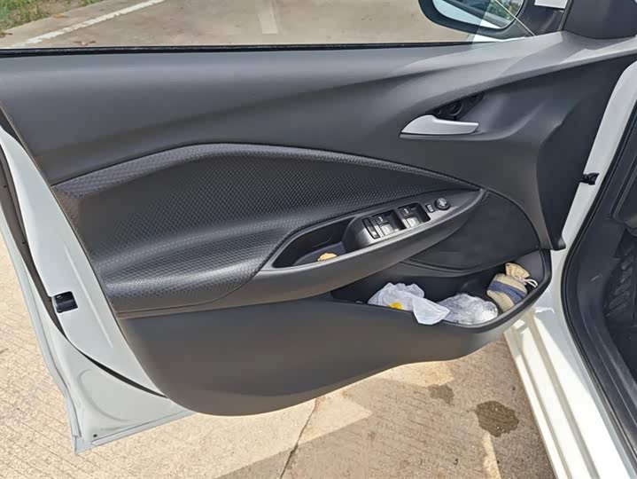 Chevrolet Onix (Cavalier) 2022 2022款 325T 自动欣悦版