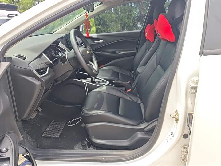Chevrolet Onix (Cavalier) 2022 2022款 325T 自动欣悦版