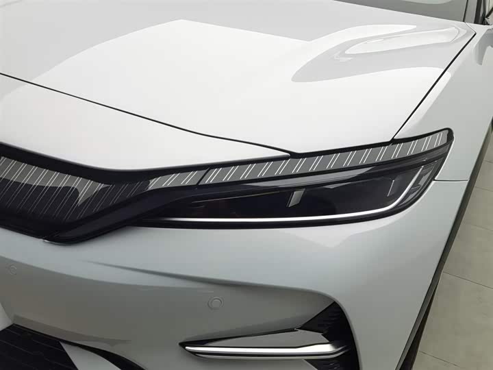 BYD Song L 2025 2025款 智驾版 662km 激光雷达卓越型