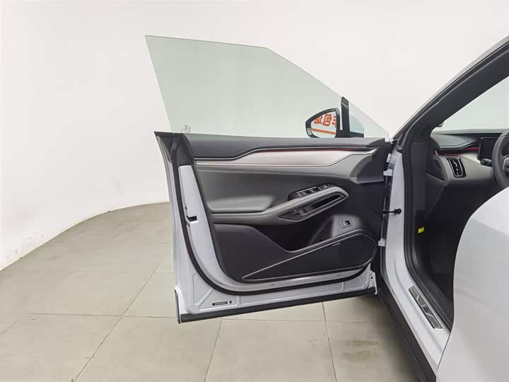 BYD Song L 2025 2025款 智驾版 662km 激光雷达卓越型