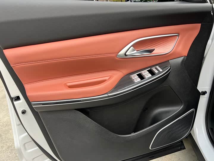 Changan CS75 2026 2026款 PRO 1.5T DCT 尊享型 7座