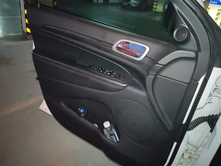 Jeep Grand Cherokee 2020 2020款 3.0L 专业导航版