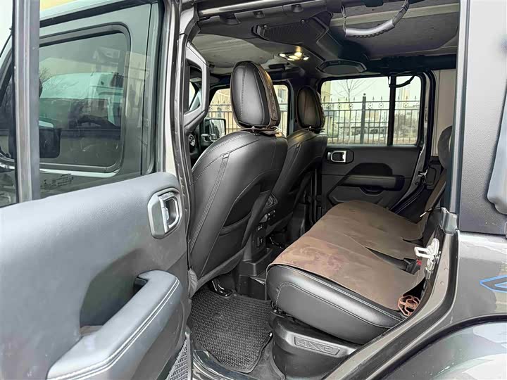 Jeep Wrangler Hybrid 2021 2021款 四门 2.0T 4xe 撒哈拉