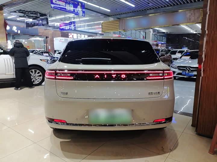 Aito M5 2025 2025款 纯电 Ultra 后驱版