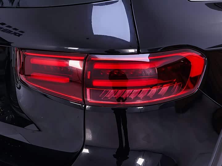 Mercedes-Benz GLB-Class 2025 2025款 GLB 220 动感型