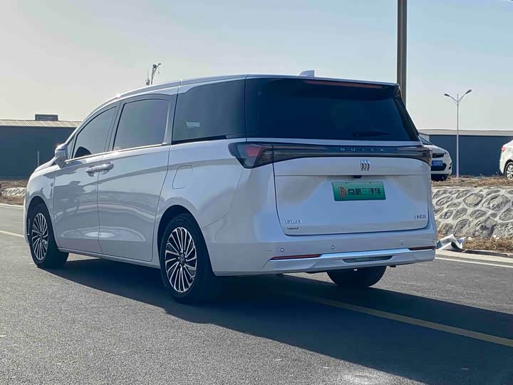 Buick GL8 Hybrid 2025 2025款 陆尚 尊享版 7座