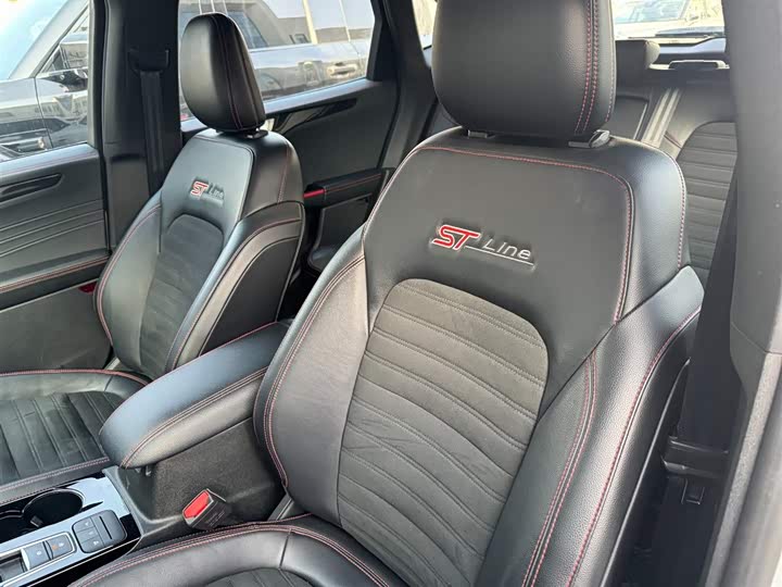 Ford Escape 2023 2023款 EcoBoost 245 四驱纵享款ST-LINE Pro