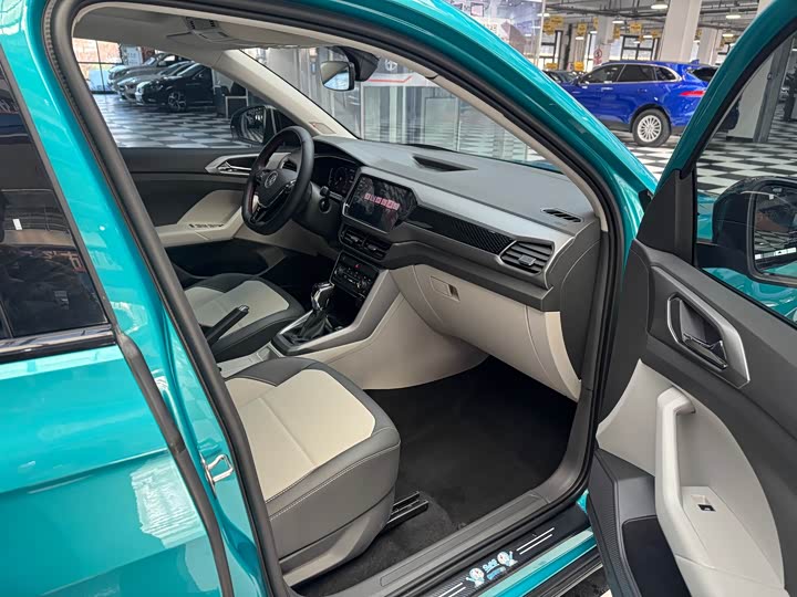 Volkswagen T-Cross 2023 2023款 280TSI DSG豪华版