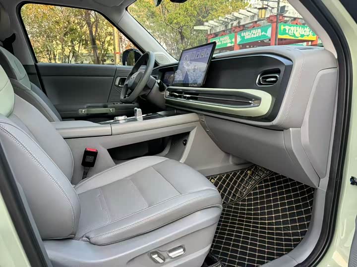 BAIC Beijing BJ30 2024 2024款 1.5T 魔核电驱进阶版