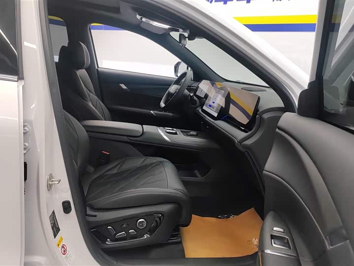 Changan CS75 Plus 2025 2025款 第四代 UItra 2.0T 新蓝鲸 智慧智擎型