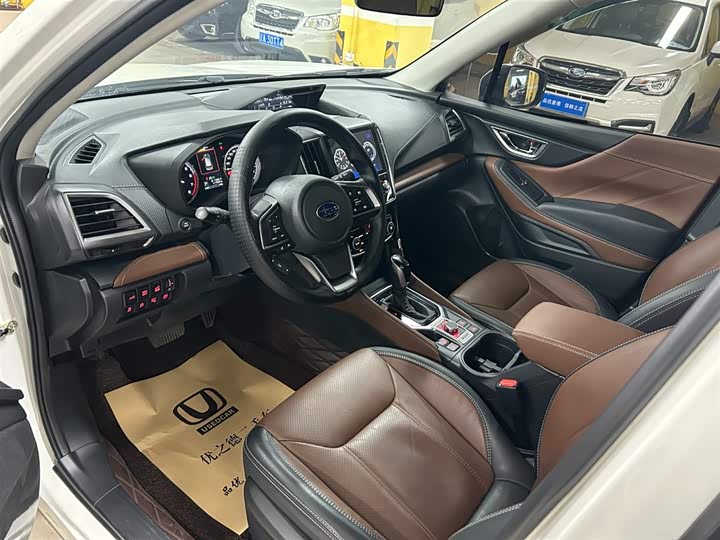 Subaru Forester 2024 2024款 2.5i AWD 旗舰版EyeSight