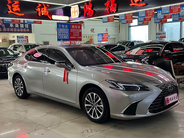 Lexus ES 2025 2025款 200 臻享版