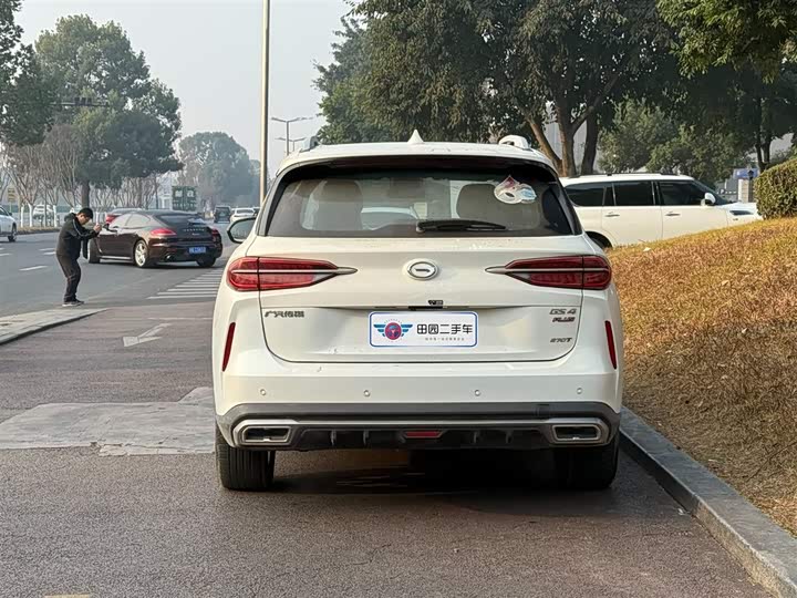 GAC Trumpchi GS4 Plus 2022 2022款 270T 自动星辰版