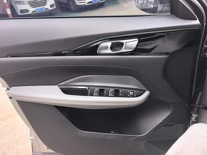 Changan Oshan Z6 2023 2023款 蓝鲸 1.5T DCT智领型