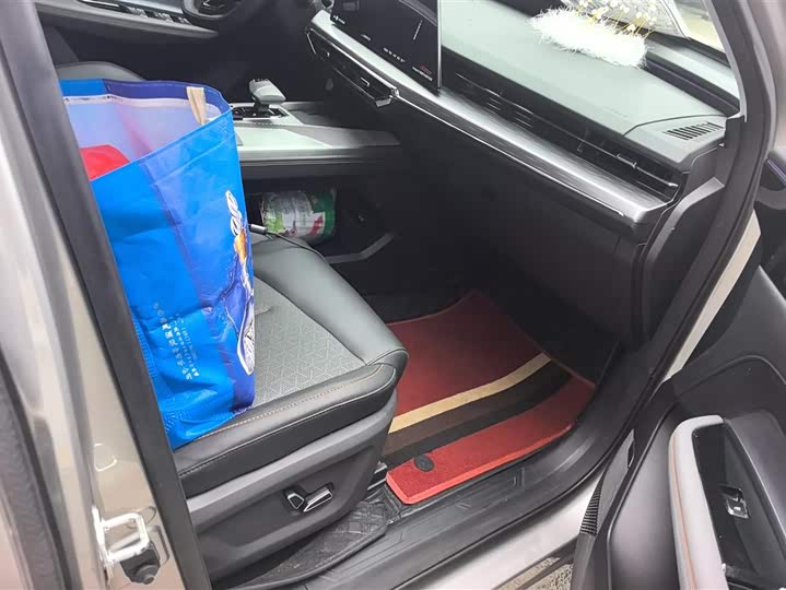 Changan Oshan Z6 2023 2023款 蓝鲸 1.5T DCT智领型