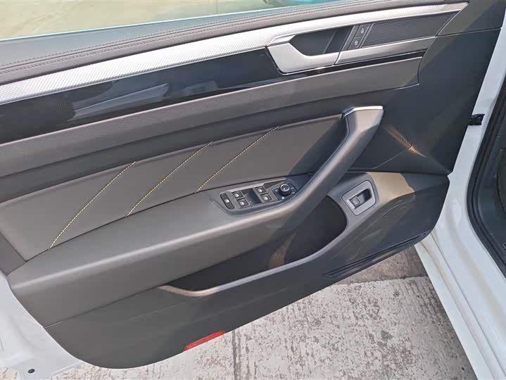 Volkswagen CC 2024 2024款 380TSI 夺目版