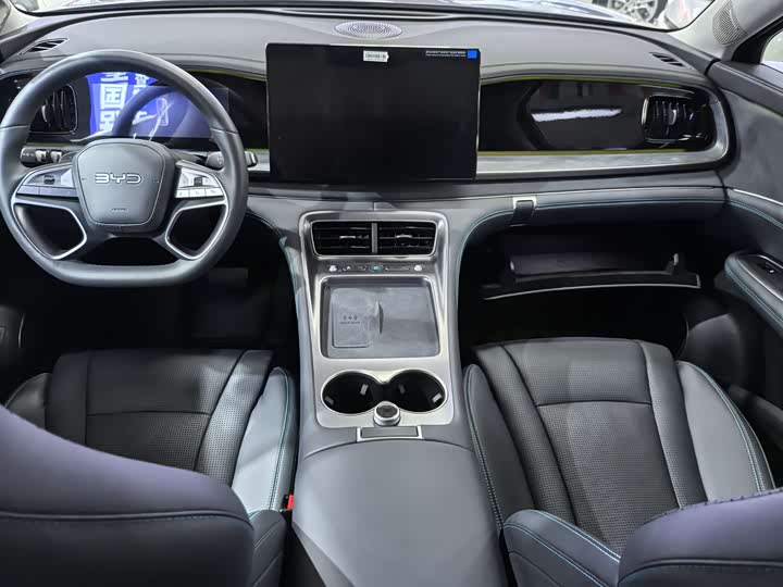 BYD Sea Lion 07 DM-i Hybrid 2025 2025款 150 领航+版