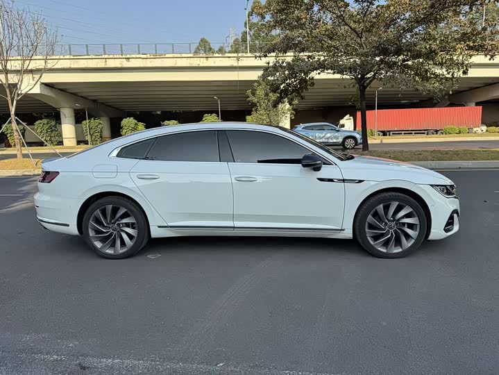 Volkswagen CC 2024 2024款 380TSI 夺目 众享款