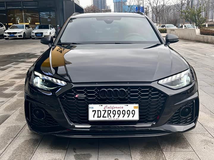 Audi RS 4 2022 2022款 RS4 Avant 暗金版