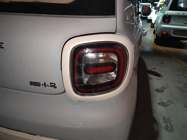 Bestune Pony 2026 2026款 222km 炫彩马