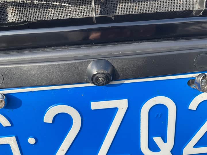 Mitsubishi Outlander 2021 2021款 改款 2.0L 两驱畅享版 7座