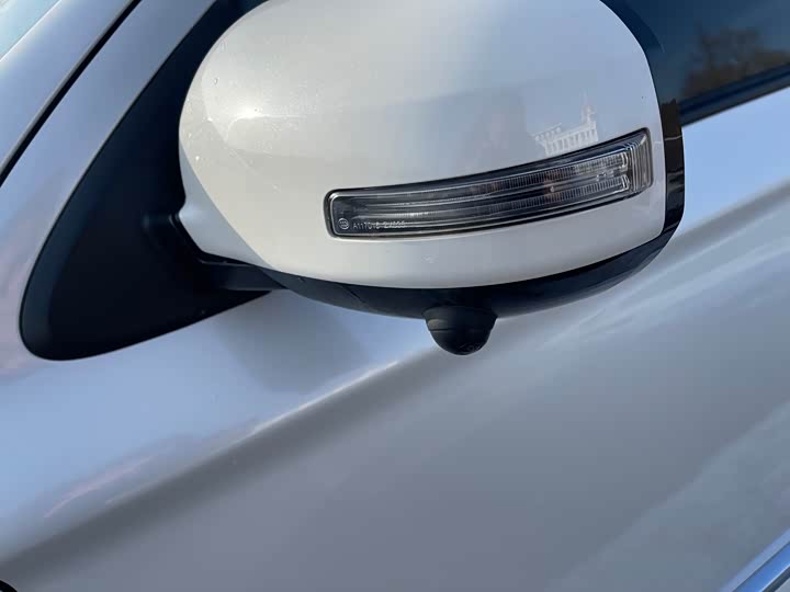 Mitsubishi Outlander 2021 2021款 改款 2.0L 两驱畅享版 7座