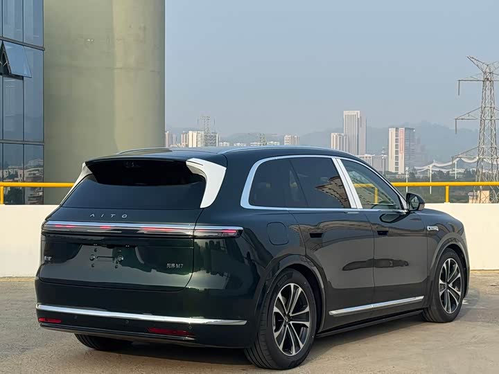 Aito M7 2026 2026款 增程 Ultra四驱版 5座